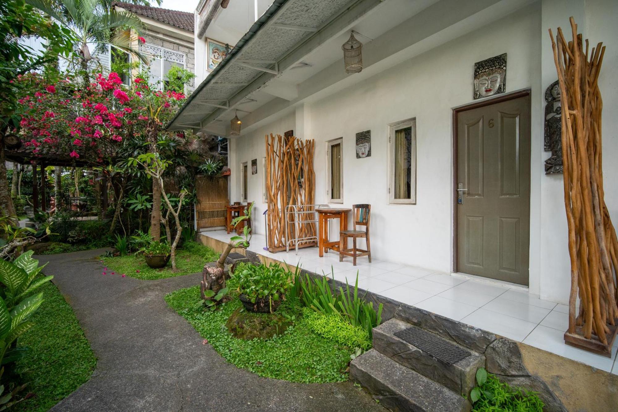 Kubu Sari Ubud Esterno foto
