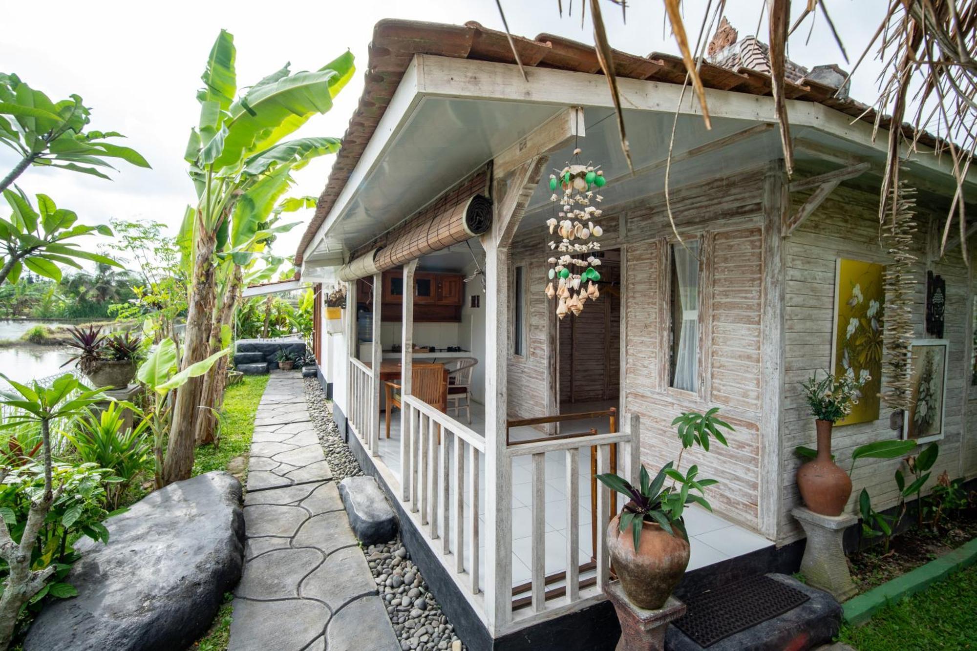 Kubu Sari Ubud Esterno foto