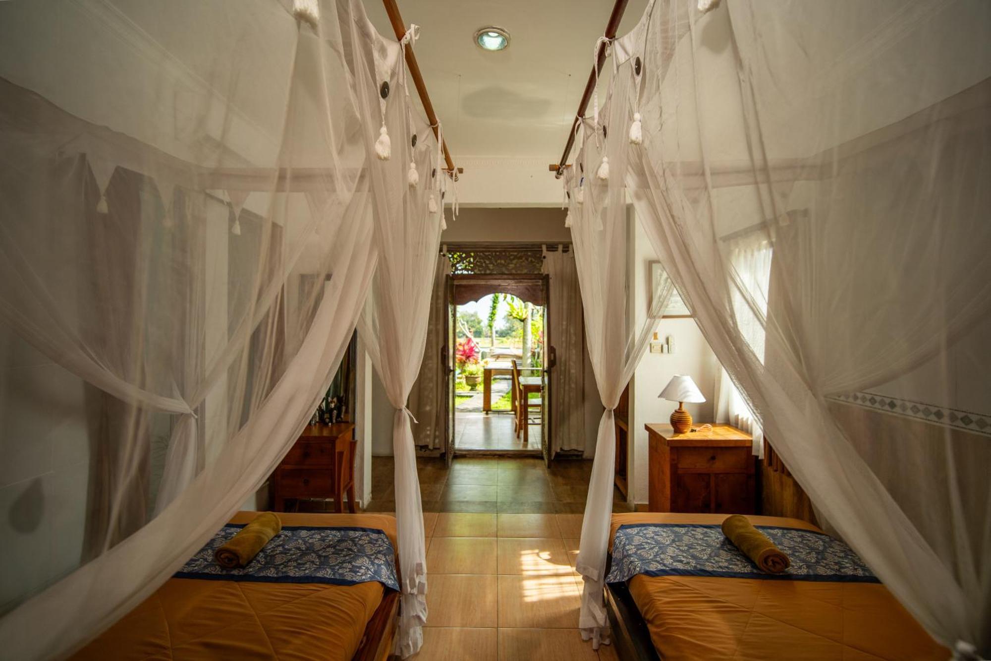 Kubu Sari Ubud Esterno foto